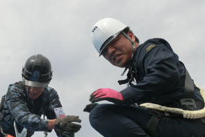 LLuŎQ
